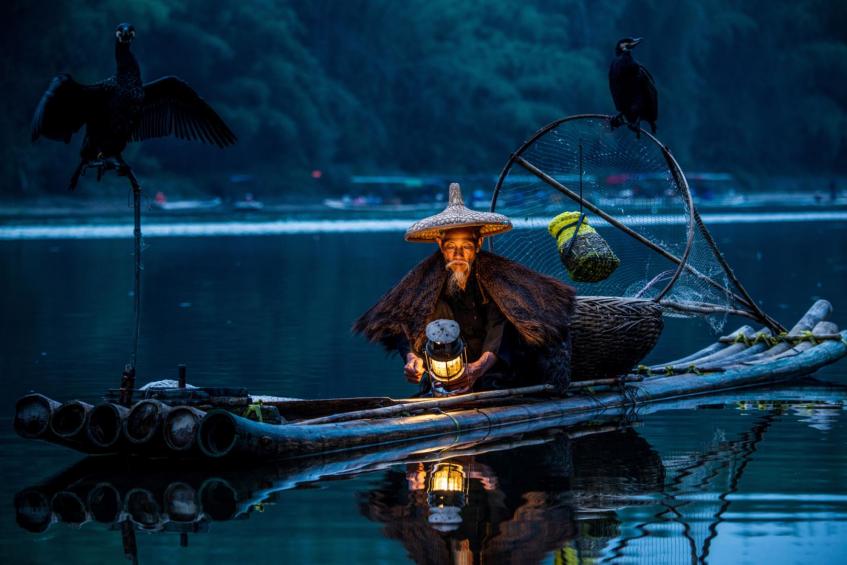 Fishing in Lijiang River 